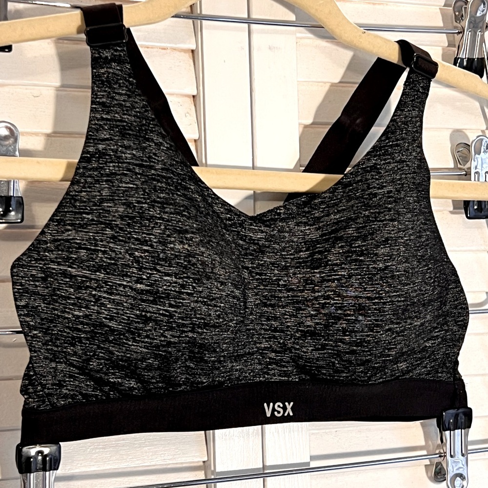Victoria’s Secret Sport (VSX) XS Sports Bra